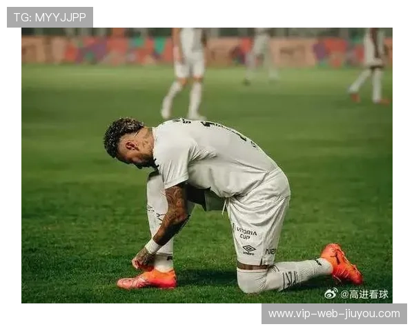 内马尔灵性分球找到无人盯防点：场上直觉与创造力的商业魅力